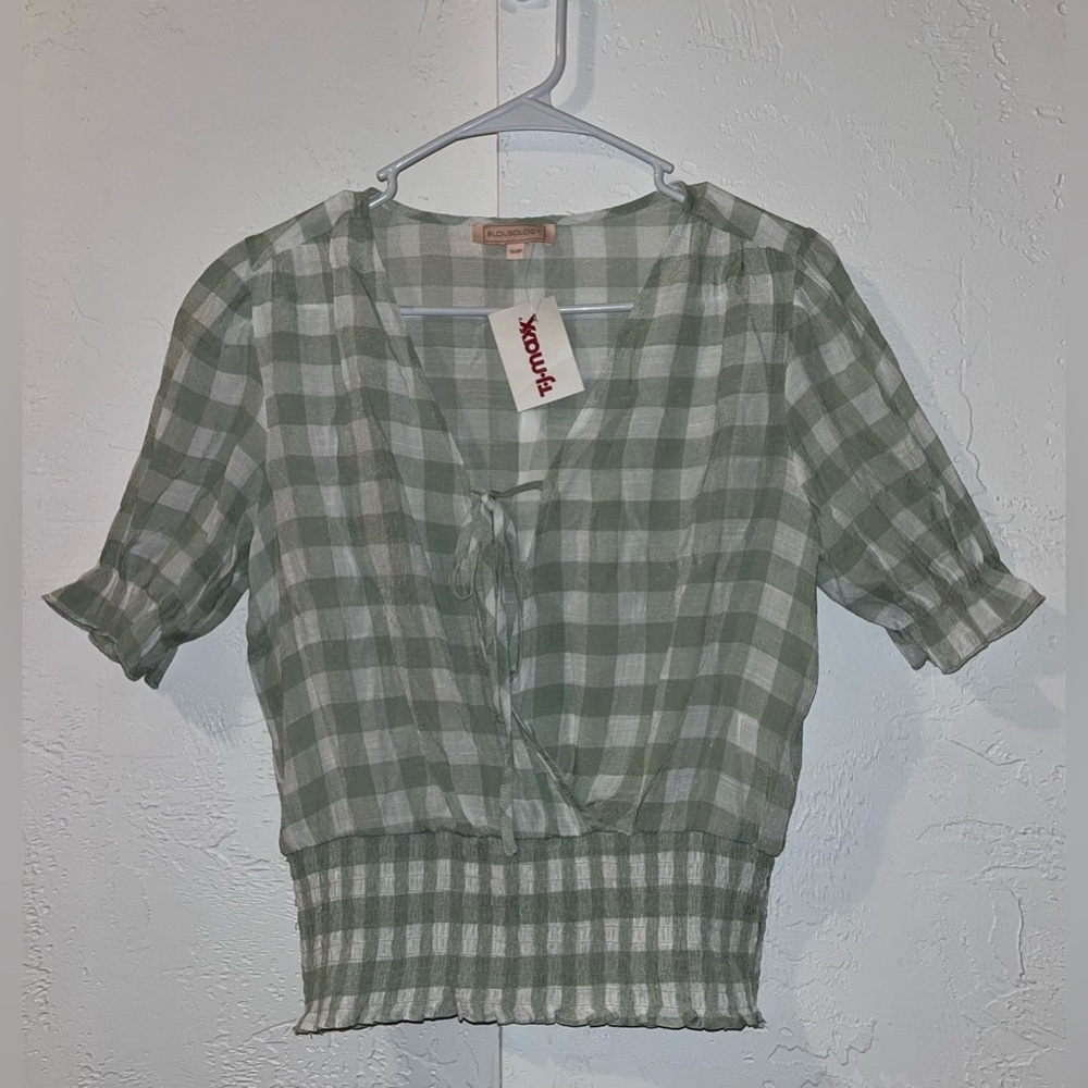 Blousology green and white gingham crop blouse.  NWT